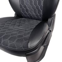 Чехлы Алькантара на Renault Arkana