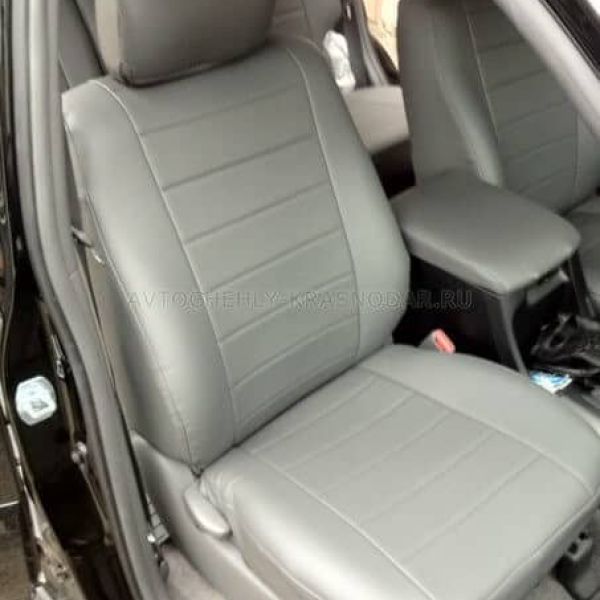 Чехлы Автопилот на Land Cruiser Prado 120 2002-2009 г.в.