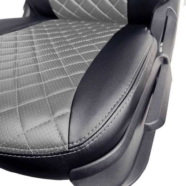 Чехлы Экокожа Ромб на Renault Arkana