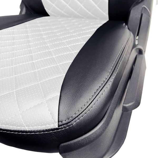 Чехлы Экокожа Ромб на Renault Arkana